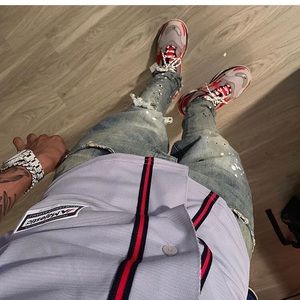 Meet your Posher, Wayne